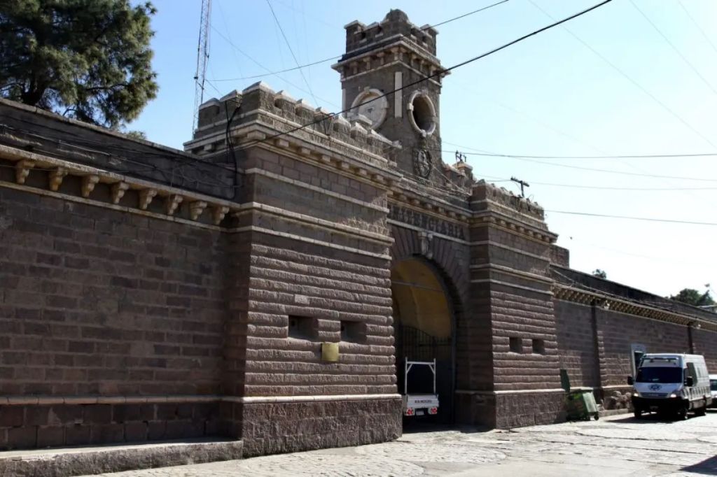 Un juez avaló la quita de celulares a presos en Mendoza tras la apelación del&nbsp;Gobierno