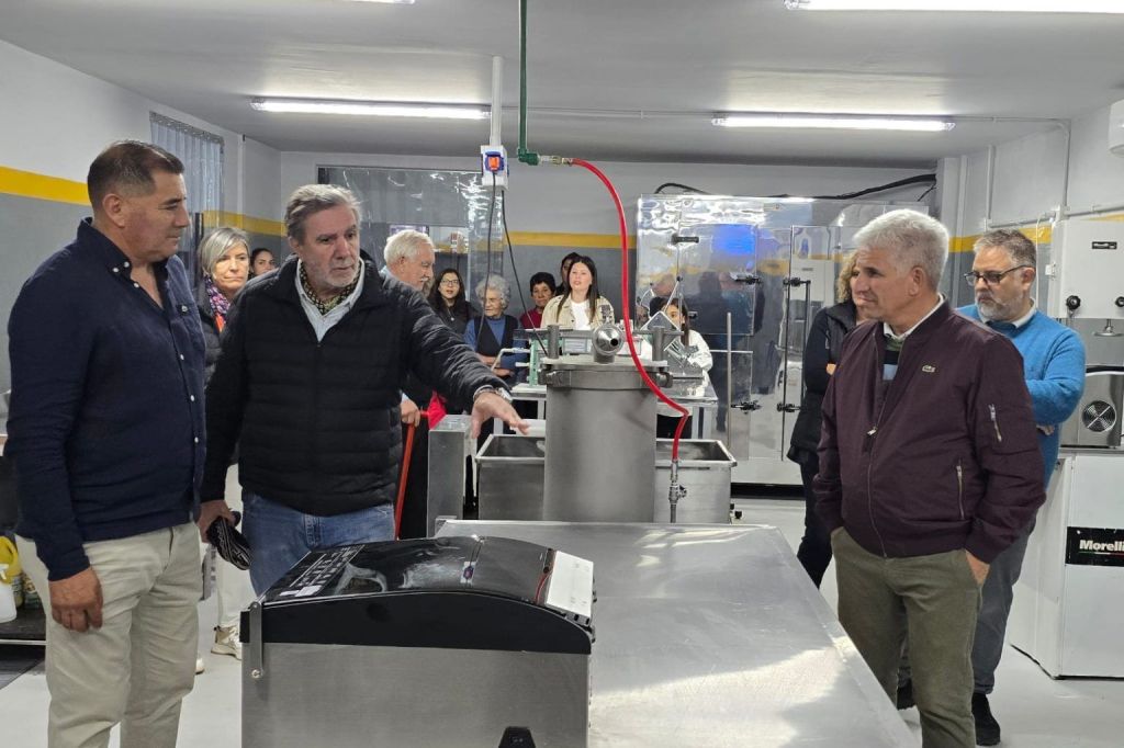 El Gobernador inauguró una fábrica de chacinados y quesos en&nbsp;Nogolí