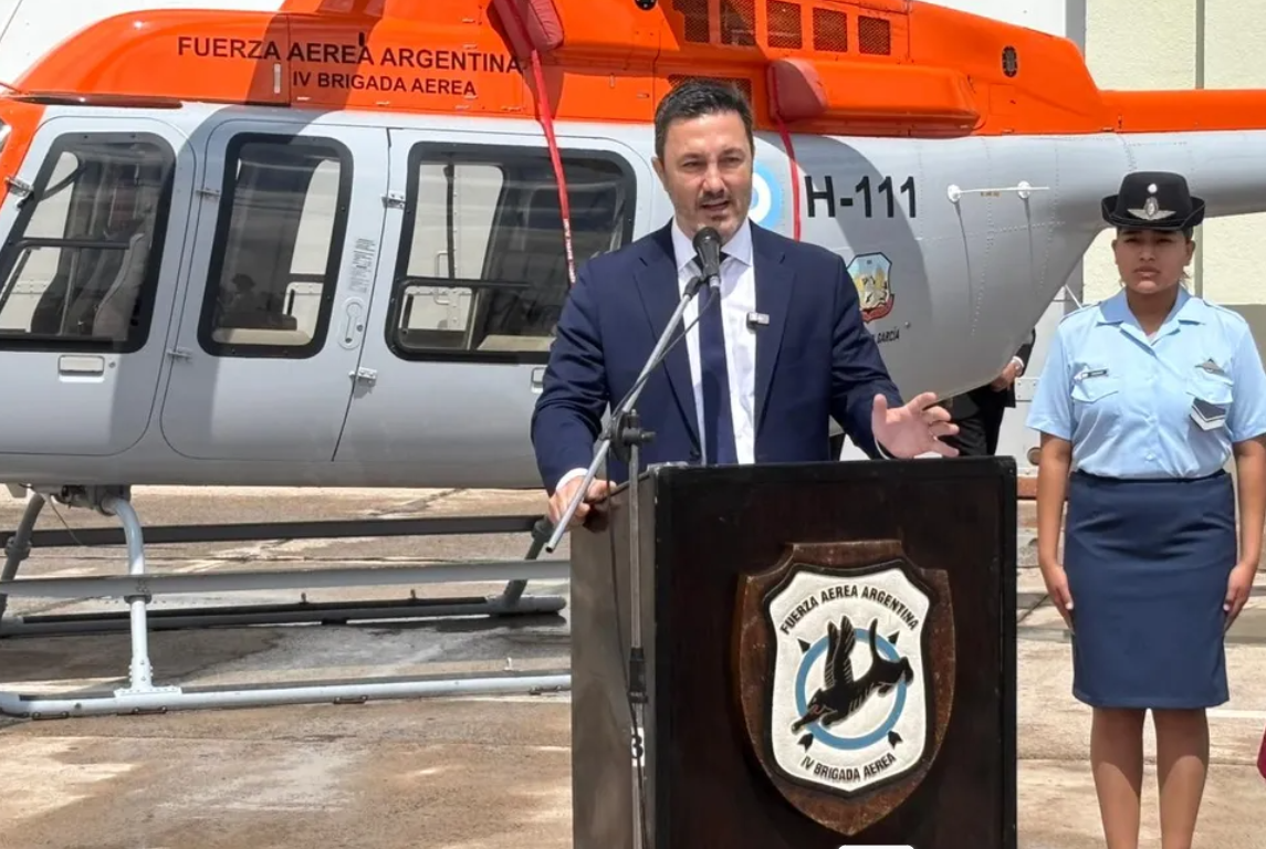 Fortalecen los rescates de alta montaña: así funcionan los helicópteros presentados por Luis Petri en Mendoza