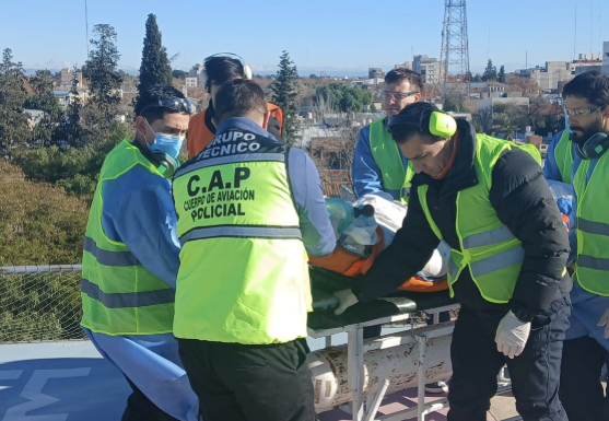 Intentó encender una estufa con combustible, explotó y sufrió quemaduras en el 70% de su&nbsp;cuerpo
