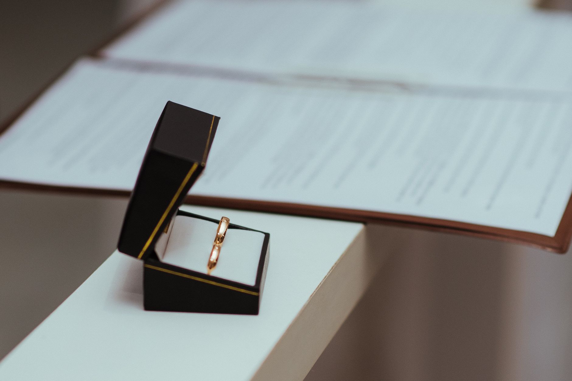Qué pasa con las deudas y la vivienda cuando te casás: todo sobre el régimen patrimonial del matrimonio